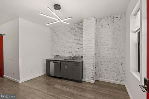 Philadelphia, PA 19143,1041 S PAXON ST #UNIT 1