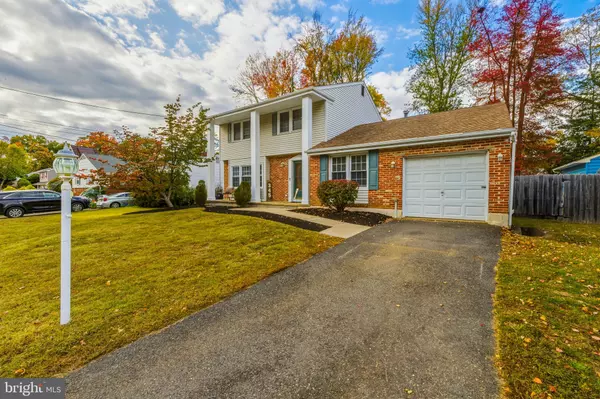 Woodbury Heights, NJ 08097,345 IVY DR