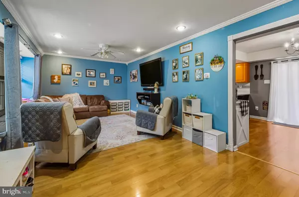 Woodbury Heights, NJ 08097,345 IVY DR