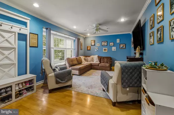 Woodbury Heights, NJ 08097,345 IVY DR