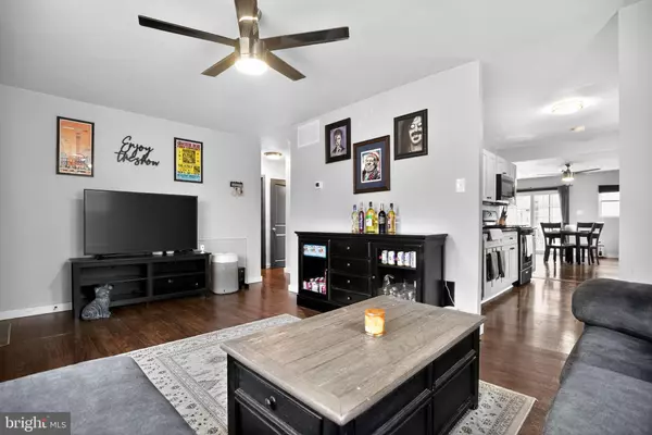 Burlington, NJ 08016,932 MOUNT RD