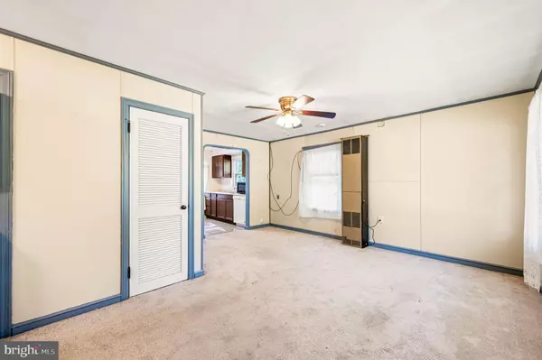 Oxford, PA 19363,10 W SUMMIT AVE