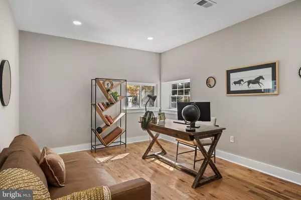 Cherry Hill, NJ 08002,700 OLIVE ST