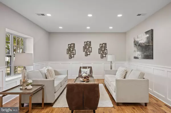 Cherry Hill, NJ 08002,700 OLIVE ST