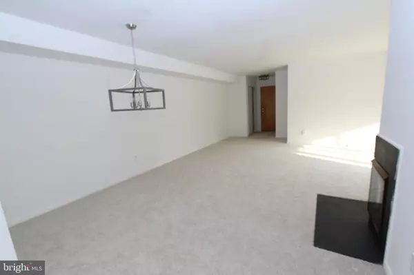 Princeton, NJ 08540,101 CLARIDGE CT #1