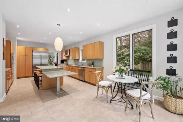 Bethesda, MD 20817,6700 LANDON LN