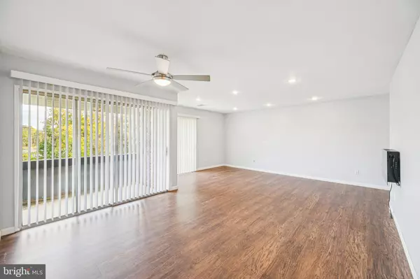 Upper Marlboro, MD 20774,10216 PRINCE PL #9-202