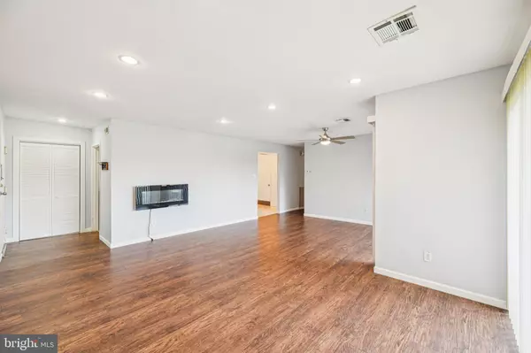 Upper Marlboro, MD 20774,10216 PRINCE PL #9-202