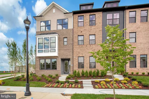 5016 HENRY KING WAY WAY #20F, Bowie, MD 20715