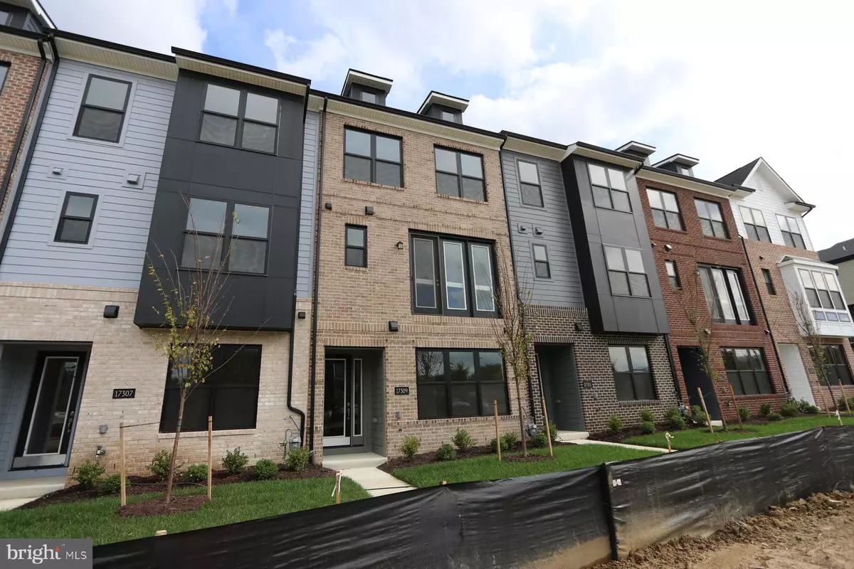 Bowie, MD 20715,17309 HARDISTY WAY ST #5F