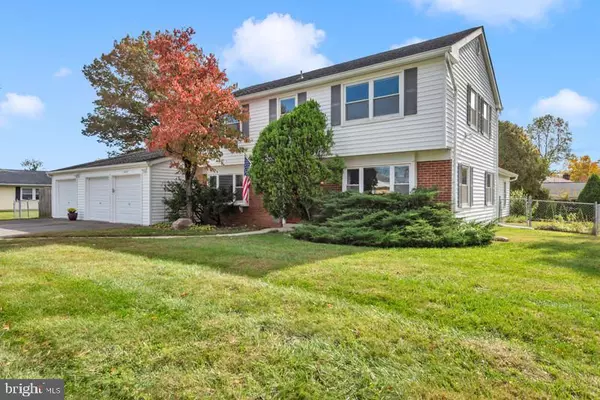 Bowie, MD 20715,12217 FLEMING LN