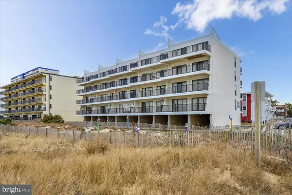 11903 WIGHT ST #202, Ocean City, MD 21842