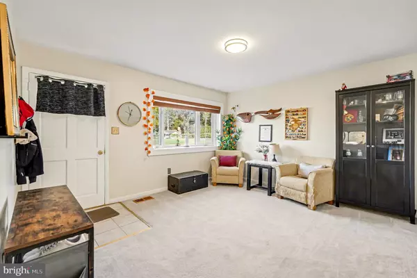 Woodbridge, VA 22193,4111 HOFFMAN DR