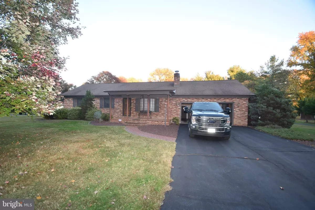 Bear, DE 19701,27 WOODSIDE LN