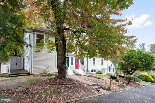 Arlington, VA 22201,3305 17TH ST N #B