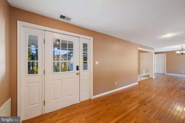 Millers, MD 21102,4127 FALLS RD