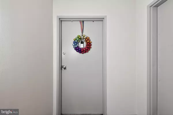 Bethesda, MD 20817,7400 LAKEVIEW DR #N203