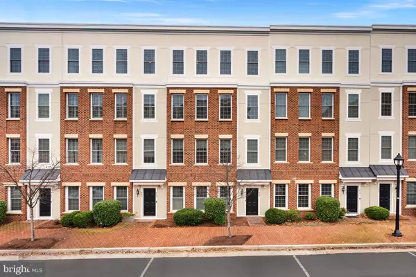 459 KORNBLAU TER SE, Leesburg, VA 20175