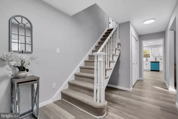 Pennsville, NJ 08070,231 S HOOK RD