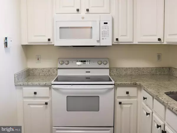 Baltimore, MD 21230,23 PIERSIDE DR #225