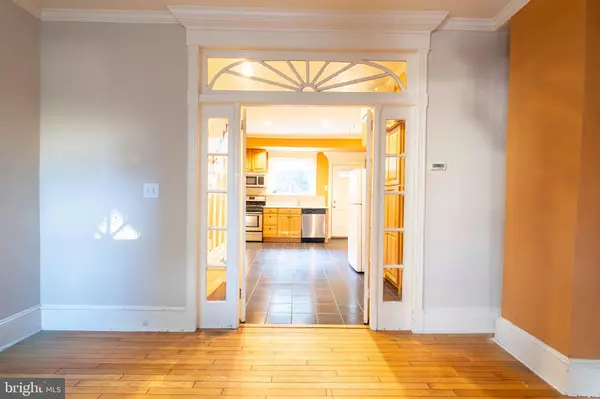 Philadelphia, PA 19147,606 S DELHI ST