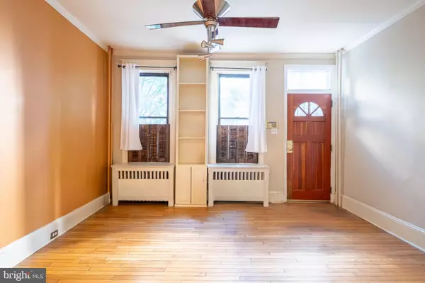 Philadelphia, PA 19147,606 S DELHI ST