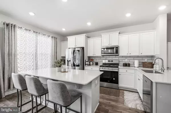 Mount Laurel, NJ 08054,22 CARDINAL WAY