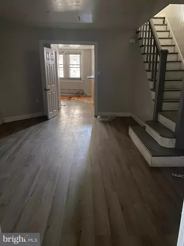 Philadelphia, PA 19143,1542 S 57TH ST