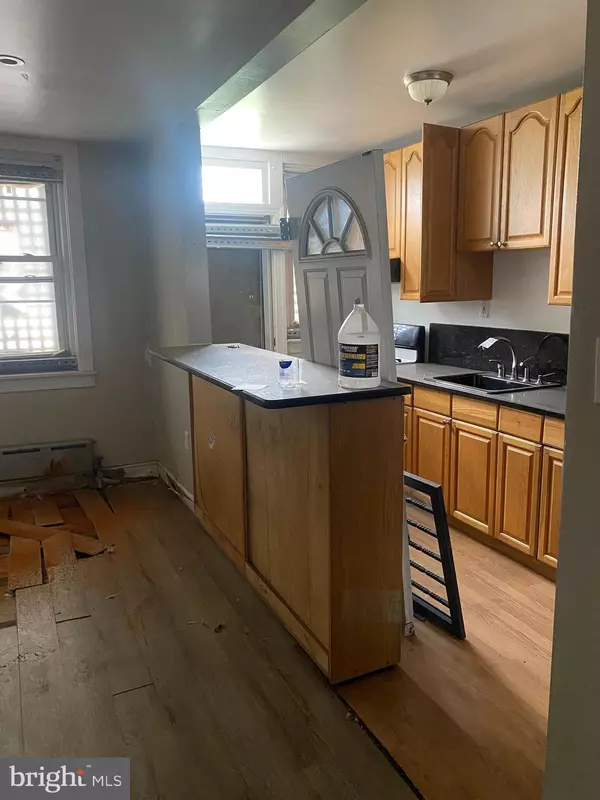 Philadelphia, PA 19143,1542 S 57TH ST