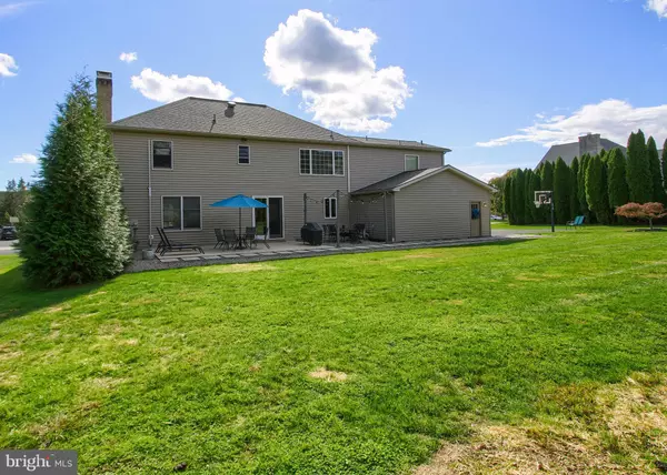 Harrisburg, PA 17112,2302 SCARSBOROUGH DR