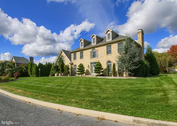 Harrisburg, PA 17112,2302 SCARSBOROUGH DR