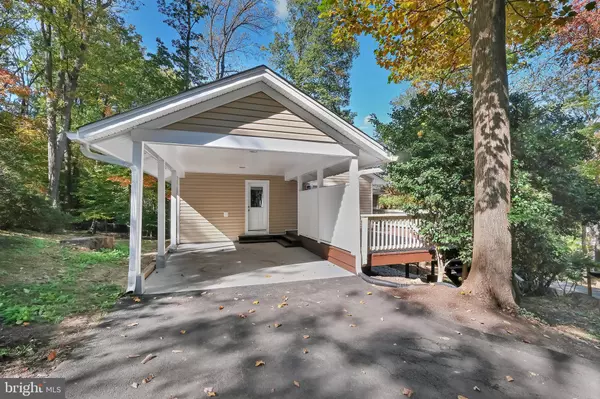 Annandale, VA 22003,6829 CHERRY LN