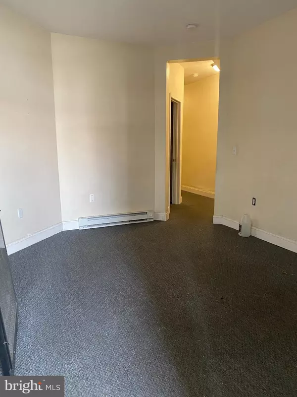 Philadelphia, PA 19131,5804 LANSDOWNE AVE