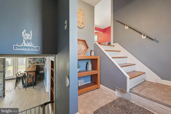 Hamilton, NJ 08619,324 MONTANA AVE