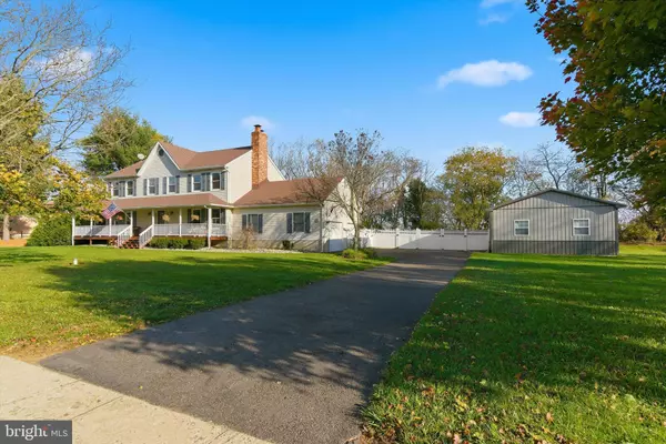 Columbus, NJ 08022,8 CRAIG DR