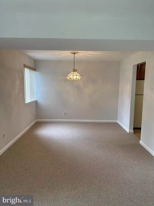 Gaithersburg, MD 20886,19023 MILLS CHOICE RD ##4