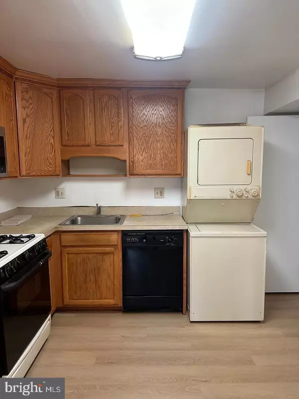 Gaithersburg, MD 20886,19023 MILLS CHOICE RD ##4