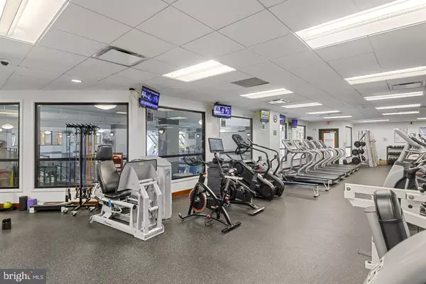 Alexandria, VA 22304,205 YOAKUM PKWY #210