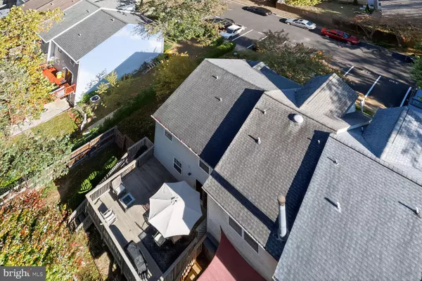 Arnold, MD 21012,332 CARRONADE WAY