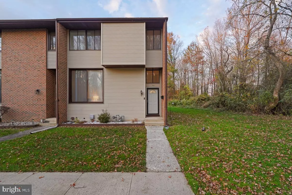 Hightstown, NJ 08520,158 HENDERSON PL