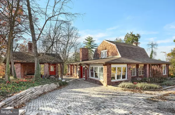 6691 HARMONY GROVE RD, Dover, PA 17315