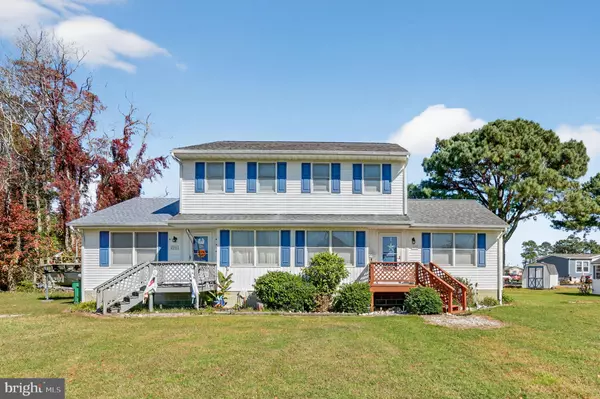 Chincoteague Island, VA 23336,6135 MARTIN LN