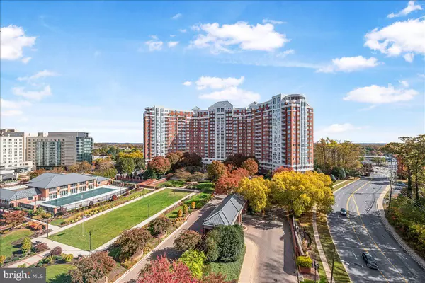 Rockville, MD 20852,5809 NICHOLSON LN #1002