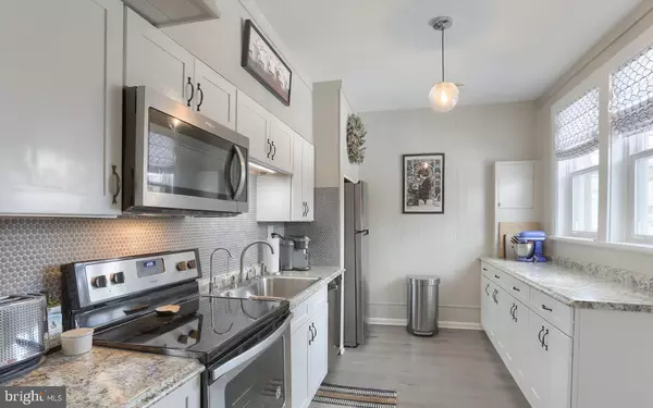 Harrisburg, PA 17110,210 LEWIS ST