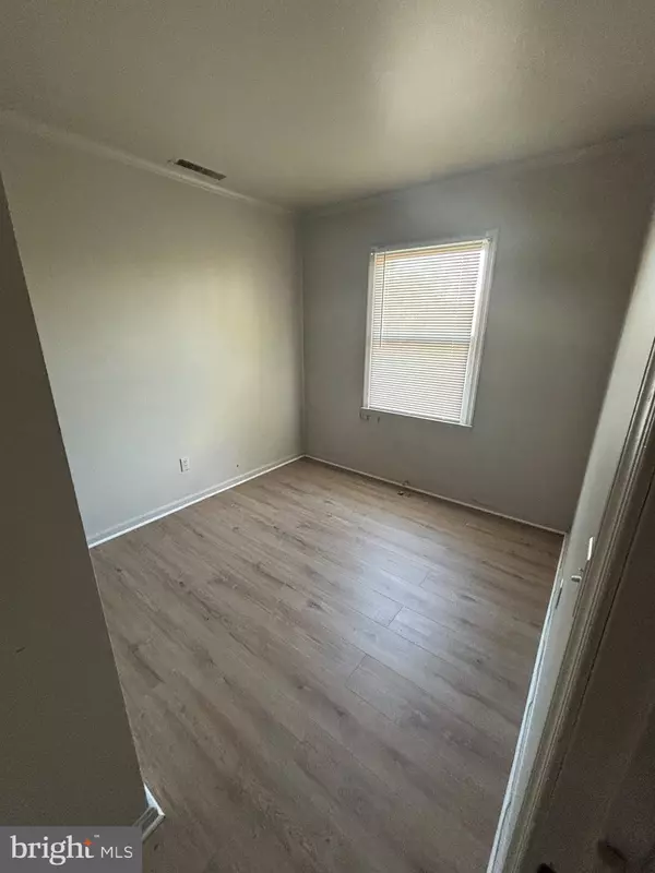 Baltimore, MD 21217,1907 BRUNT ST