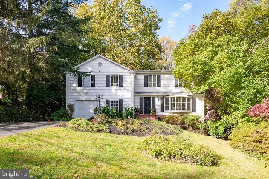3806 BENT BRANCH RD, Falls Church, VA 22041