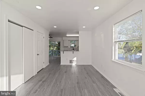 Philadelphia, PA 19135,6506 DITMAN ST