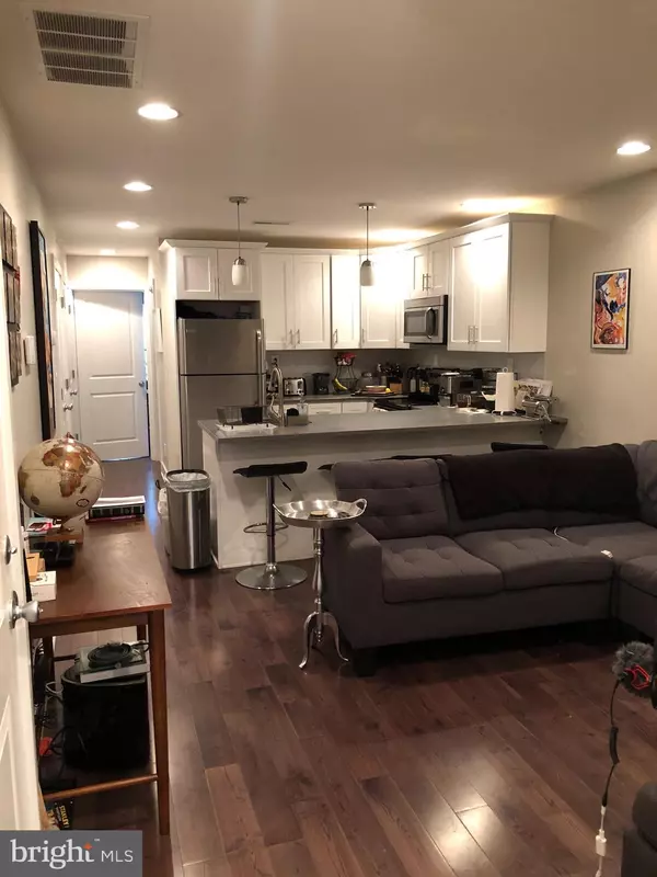 Philadelphia, PA 19121,2339 W THOMPSON ST