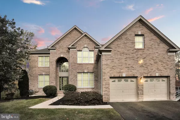 2479 WHEATFIELD LN, Furlong, PA 18925