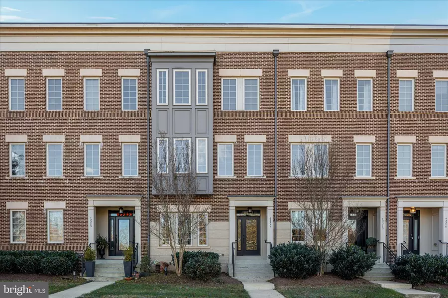 42211 YANCEY TER, Ashburn, VA 20148